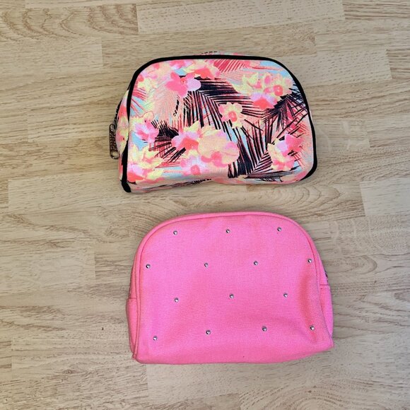 NWOT Pack of 2 Victoria's Secret PINK Pouch Makeup Bag - Picture 2 of 7